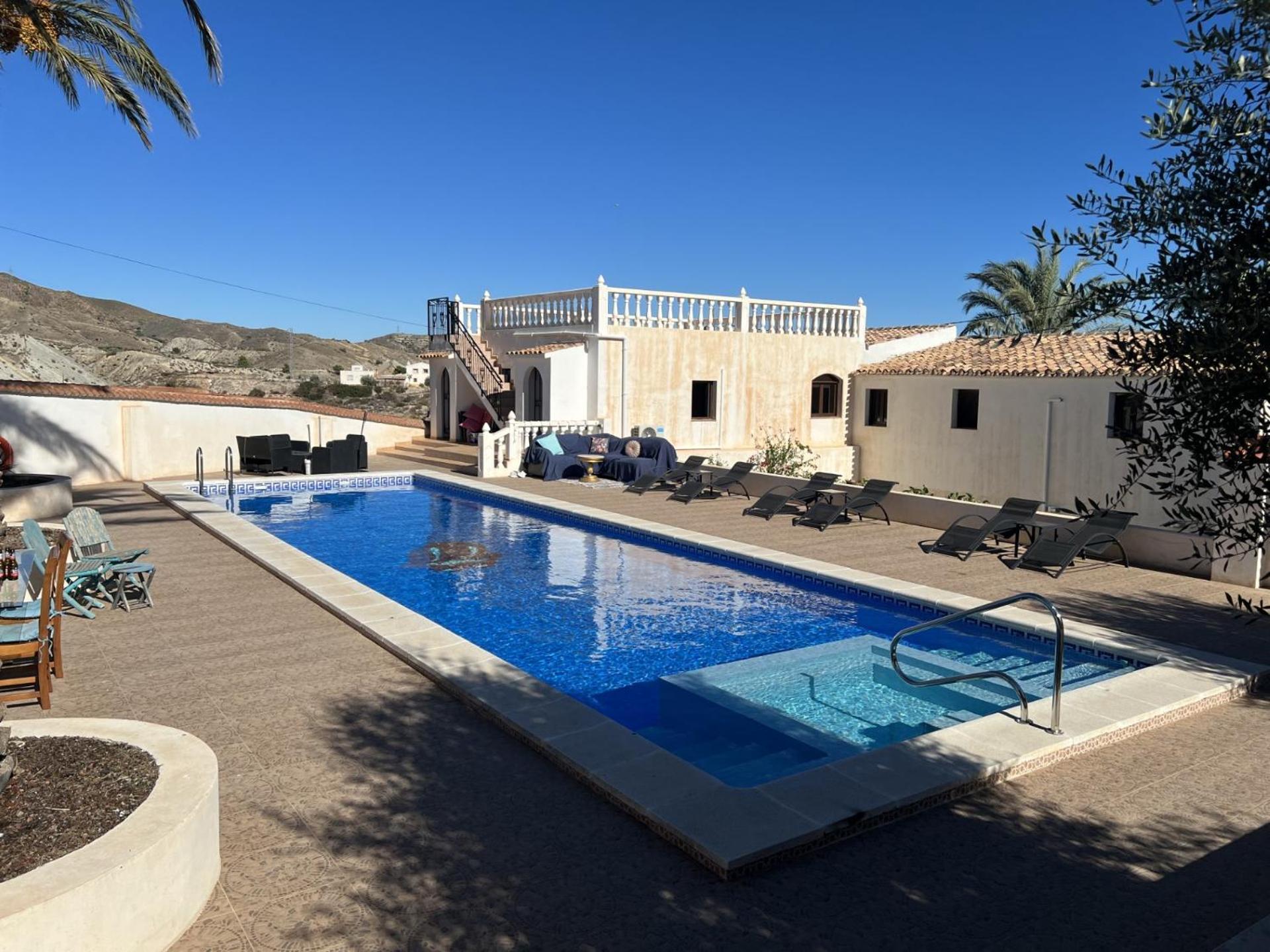 Arboleas Cortijo La Cueva Bed & Breakfast エクステリア 写真